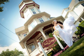 Гостиница The Tower Cottage Bed and Breakfast  Пойнт Плезант Бич